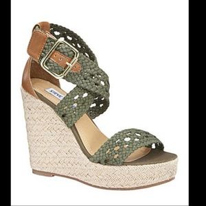 Steve Madden Wedges
